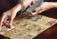 Desvendando o Tarot: Um Guia Completo para o Mundo Místico das Cartas