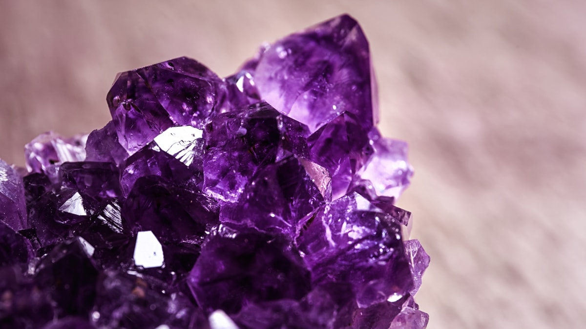 Ametista Significado Benef cios E Como Usar A Pedra Cosmosfala