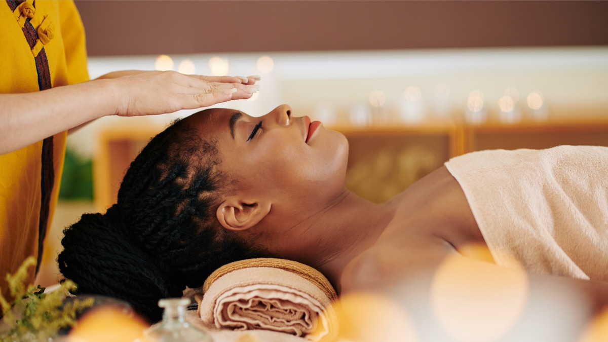 O que é Reiki Entenda como funciona e conheça os benefícios