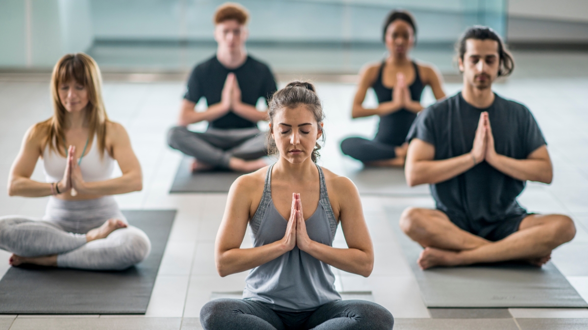 Como a prática de meditação melhora o bem-estar mental